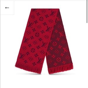 NWOT Louis Vuitton scarf 🔥